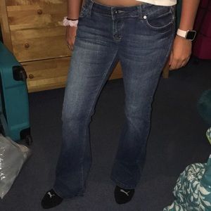 Delia’s blue jeans